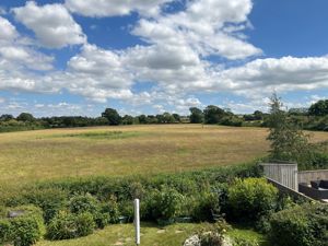 Photo 16- click for photo gallery